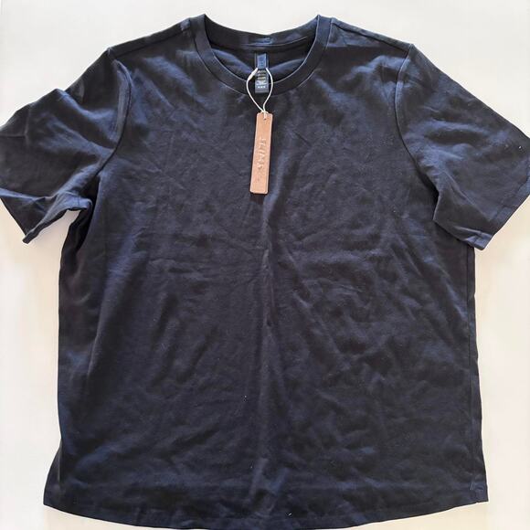 NWT Skims Relaxed Short Sleeve - Picture 1 of 2